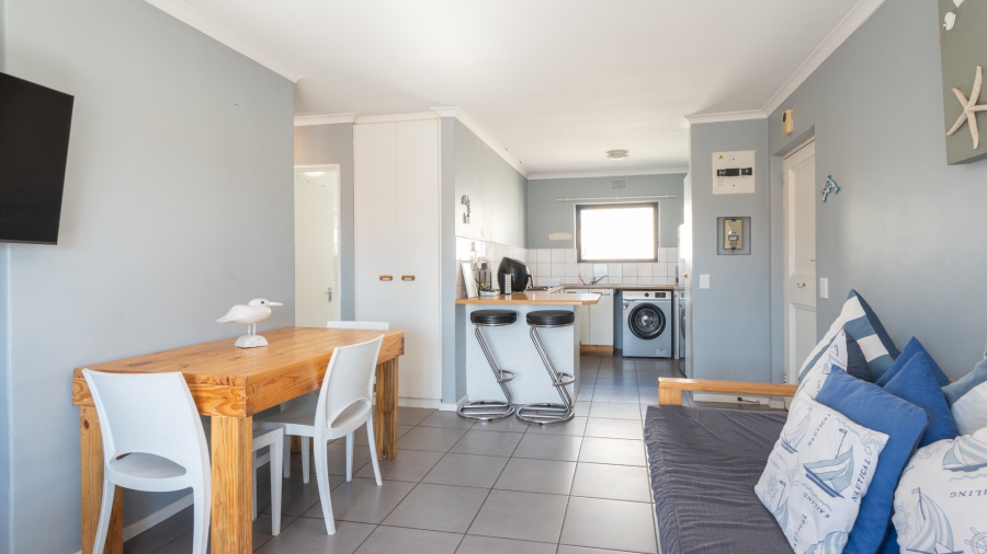 To Let 2 Bedroom Property for Rent in Greenways Golf Estate Western Cape